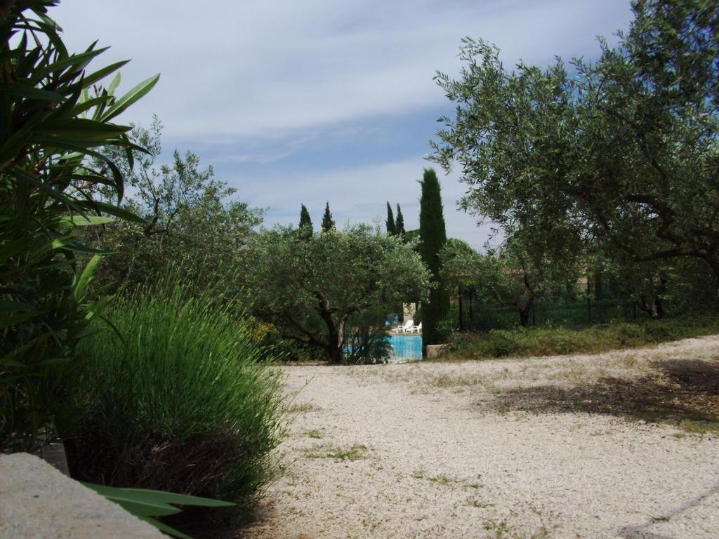 Un Gite En Provence - Les Jardins De Fontanille Saint-Rémy-de-Provence エクステリア 写真